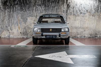 Peugeot 504 – © Bob Van Mol